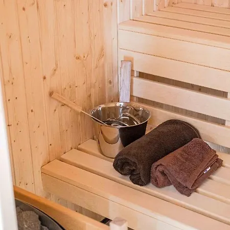 Апартаменты Stawowa Premium - 69 M2 With Sauna And Private Garage Краков